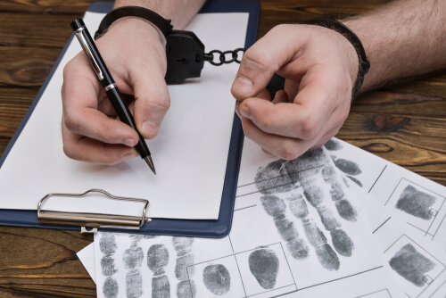 Getting fingerprinted during your arrest in texas
